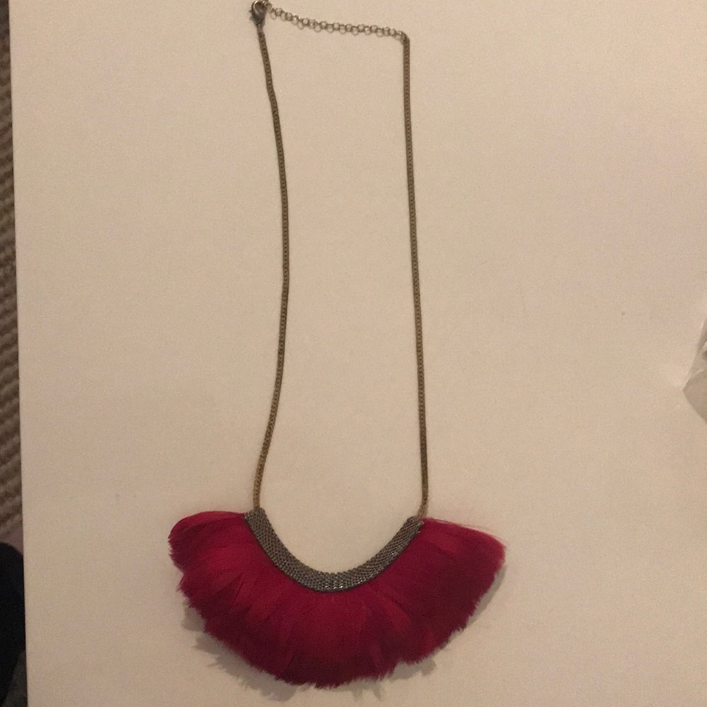 Serefina Feather Necklace. Pretty Pink Color
